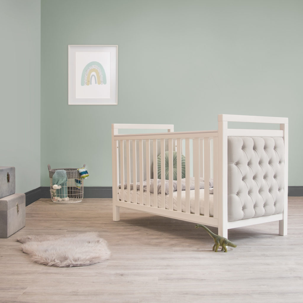 Pastellgrün ist eine ideale Wandfarbe für das Kinderzimmer