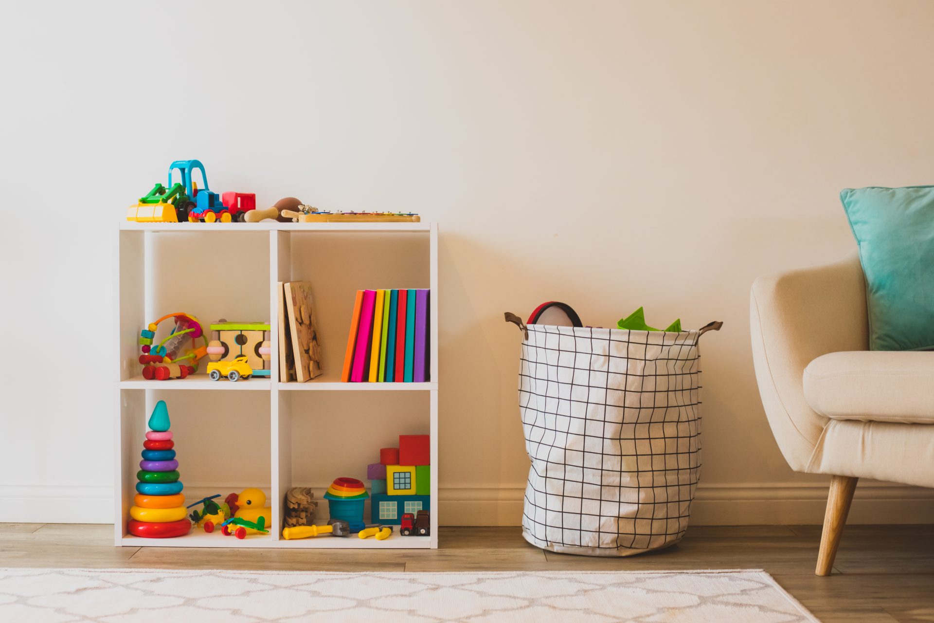 Ordnung im Kinderzimmer: Eine aufgeräumte Spielecke