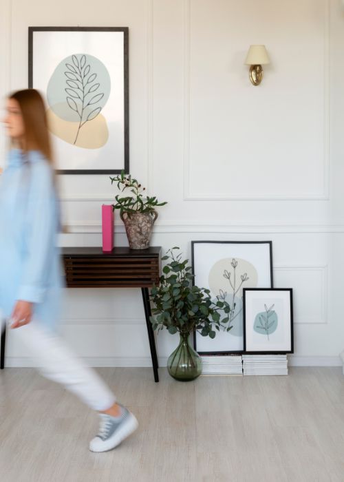 Dekorativ, wohnlich und funktional so gestaltest du einen langen Flur wie ein Profi